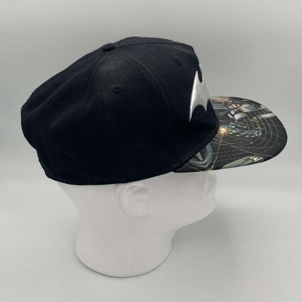 Batman hat - Picture 3 of 7